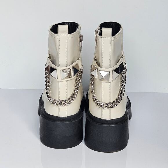 Marc Fisher Genuine Leather Waty Chelsea Ankle Boot Ivory Size 8.5 Lug Sole Stud - Picture 6 of 8